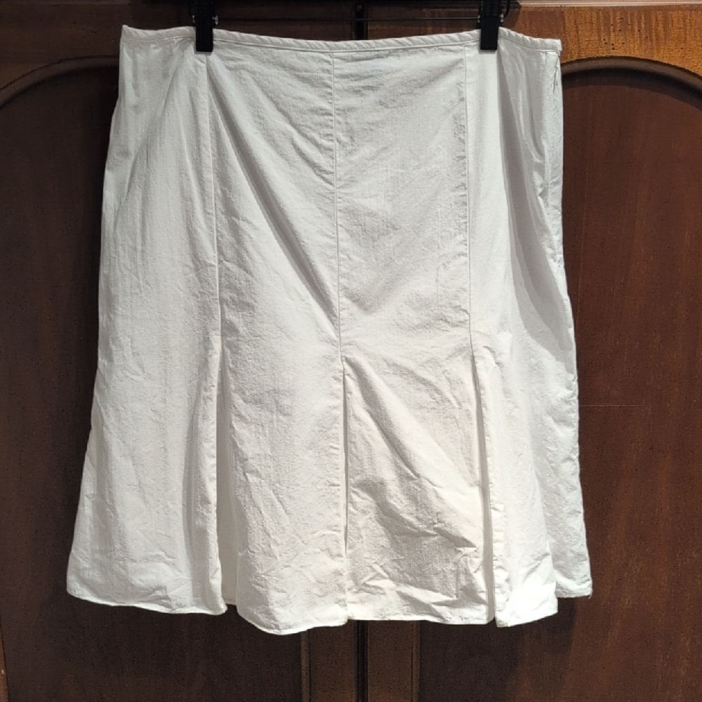 Pierre Cardin White A-Line Cotton Skirt